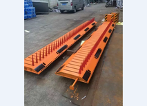 免埋式鋼刀破胎器,新疆公安檢查站破胎器,山西監(jiān)獄路障,廣東監(jiān)獄AB門路障機(jī)