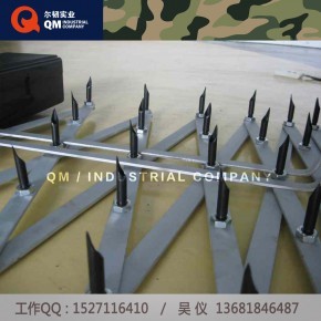 交警查酒駕全自動(dòng)破胎器 8米全自動(dòng)破胎器的應(yīng)用與特點(diǎn)